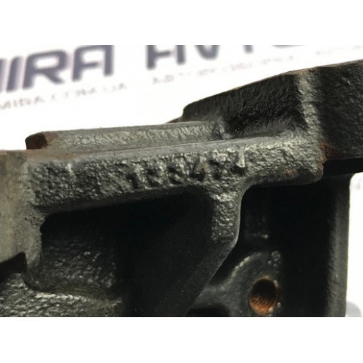 Кронштейн пІдвІсного пІдшипника Renault Megane II 1.9 DCI 2002-2009 8200187544